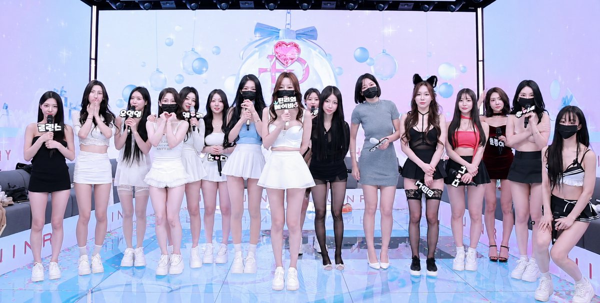 Jinricp Season 2 cast together on the Jinri Company stage